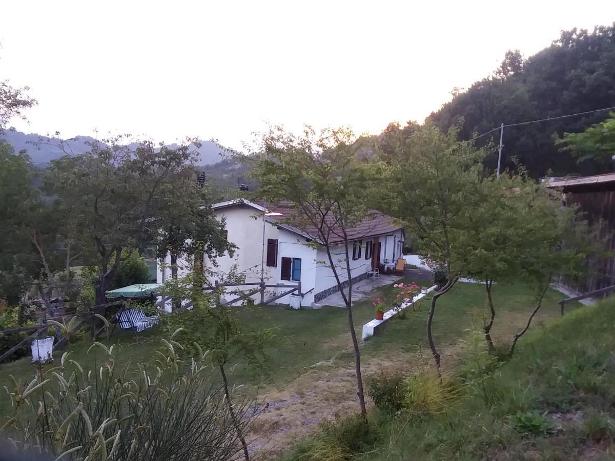 B&B La Casa Del Daino Millesimo Exteriér fotografie